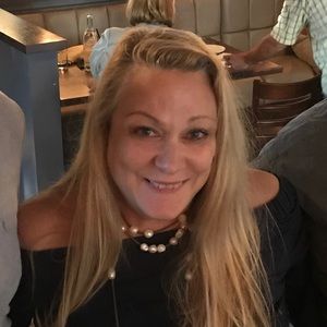 Meet your Posher, Carolyne